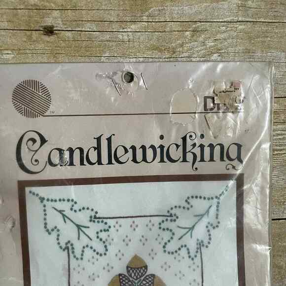 Vintage Oak Leaves and Acorns Candlewicking Kit by Dritz - NWT Fall Craft Kit - Picture 2 of 8